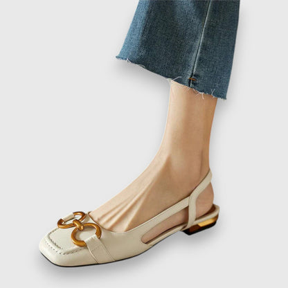 Demyra | Cozy Sandals for Ultimate Comfort