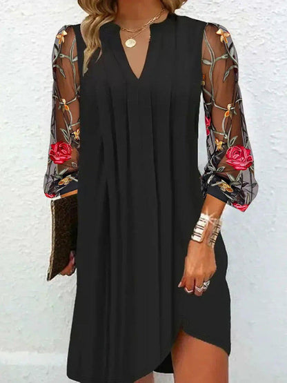 Renata – Elegant Dress with Embroidered Sleeves