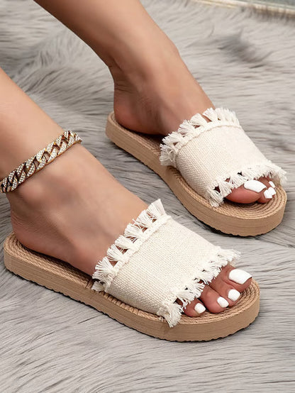 Straw Flat Beach Slippers