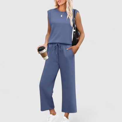 Anniston | Stylish Two-Piece Ensemble